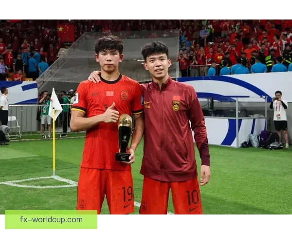 中澳大战首发出炉韩鹏飞杨泽翔先发塞鸟王钰栋待命国足排兵布阵看点